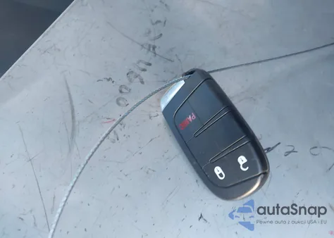 2017 Jeep Grand Cherokee Laredo 4X2 from USA, damaged, VIN 1C4RJEAG2HC663884